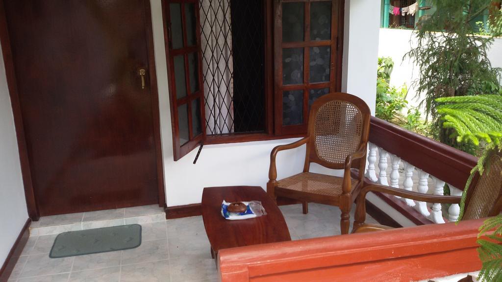 Devi Tourist Home Polonnaruwa Pokoj fotografie
